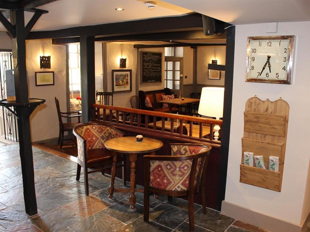 Отель Cockhaven Arms Bishopsteignton Экстерьер фото