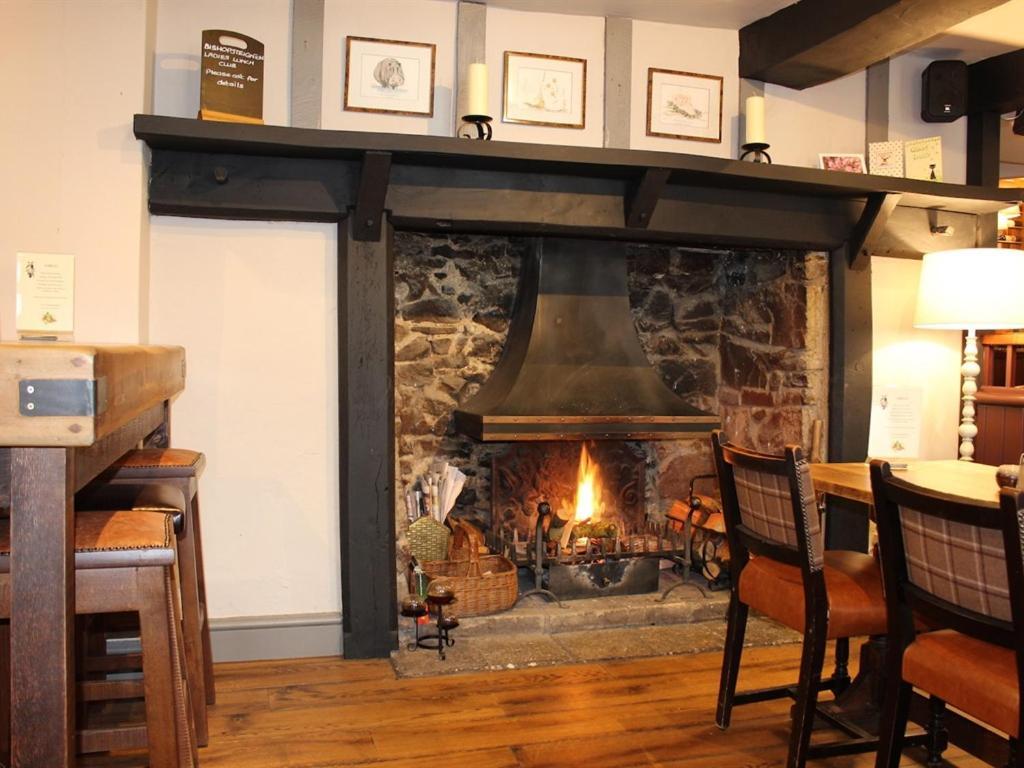Отель Cockhaven Arms Bishopsteignton Экстерьер фото