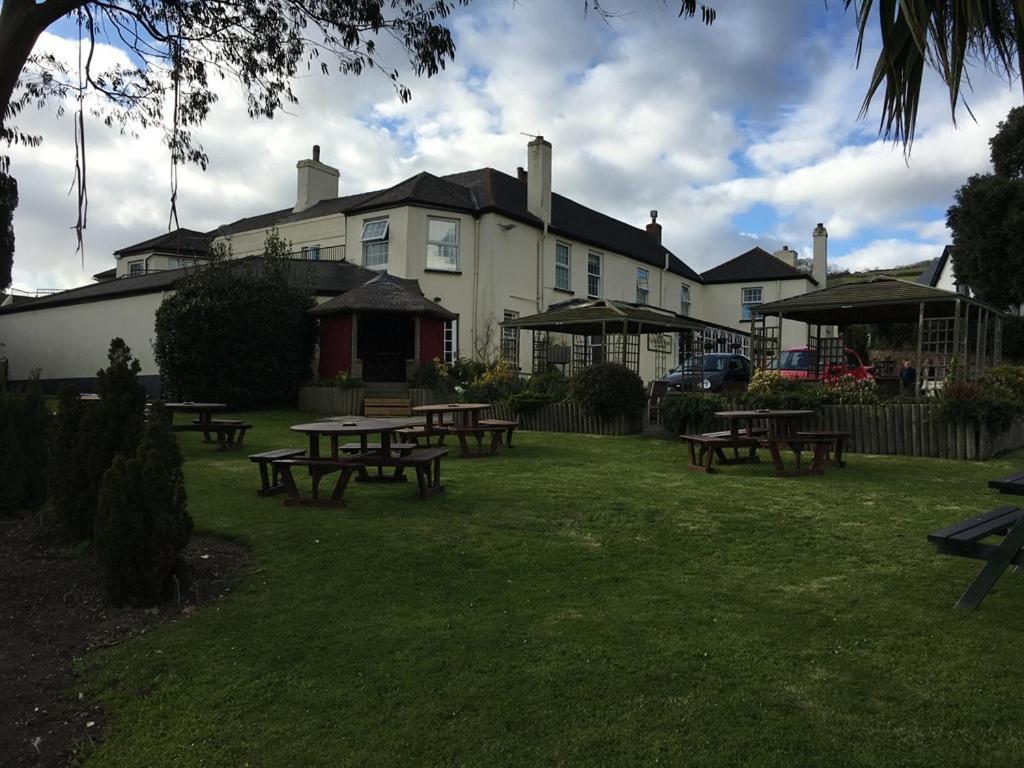Отель Cockhaven Arms Bishopsteignton Экстерьер фото